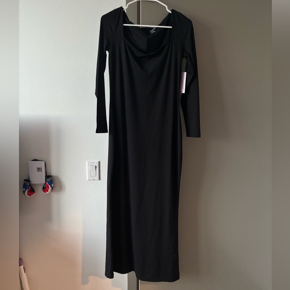 Wild Fable Long Sleeve Maxi Dress
